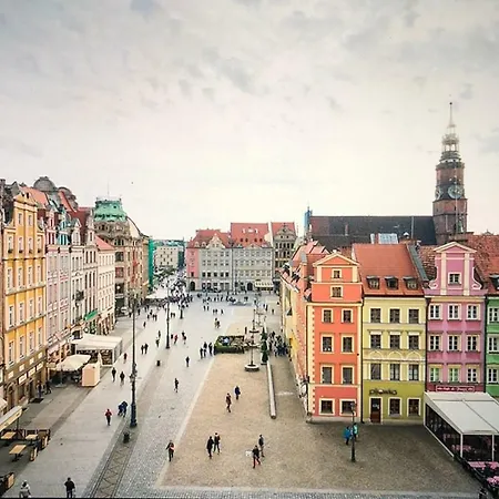 Schwarz Tiger 16 Rynek Apartamento Breslavia